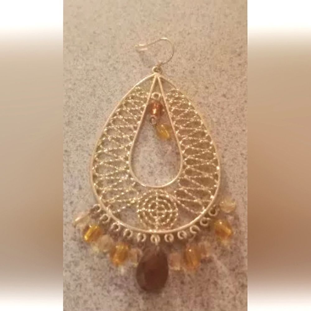 🩷Vintage Goldtone & Beaded CHANDELIER Drop/Dangle Wires PIERCED EARRINGS NWOT
